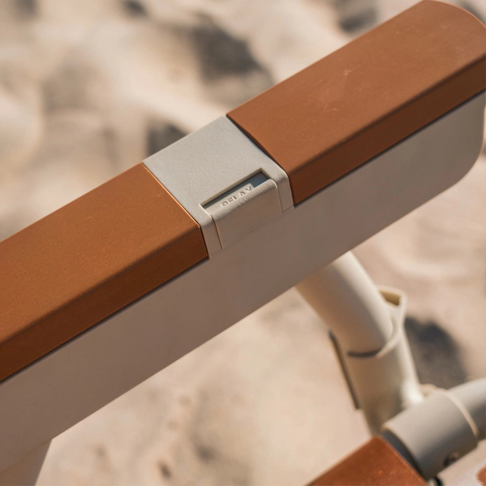 ECLIPSE x WILD 4 BOOBIES