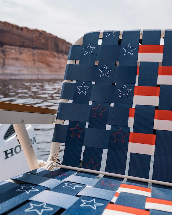 PARKIT_OldGlory_AmericanFlag_Beach_Boat_Chair_4thOfJuly_Pdp_S3.webp